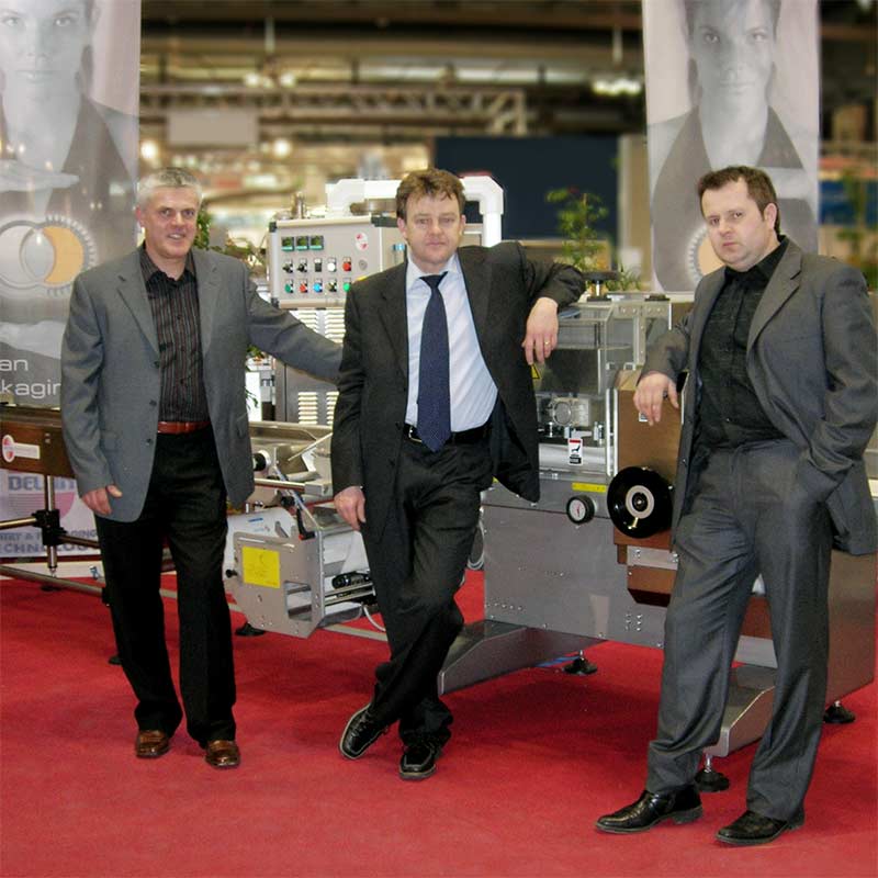 Delfin packaging: the founding members